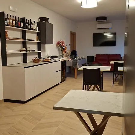 Frühstückspension Vie D'alt Wine&rooms *