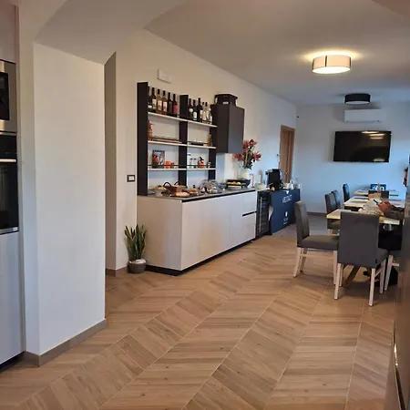 Vie D'alt Wine&rooms * Prepotto (Udine)
