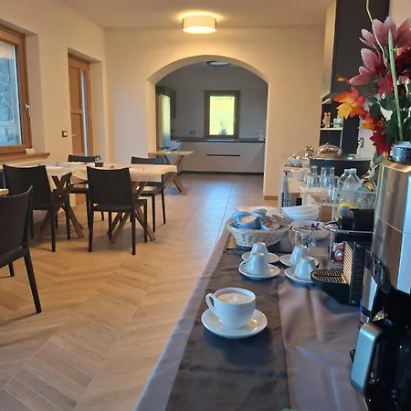 Vie D'alt Wine&rooms Frühstückspension Prepotto (Udine)